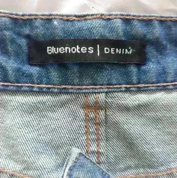 Bluenotes mini light wash 4 pocket frayed hem Demin skirt M - Picture 3 of 5
